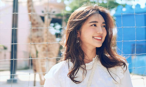 Câu chuyện thay đổi chiều cao đáng ngạc nhiên của cô nàng Thái Lan